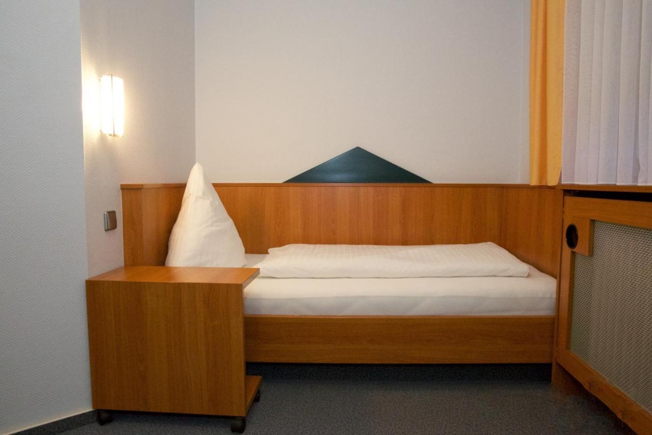 Svg Hotel Diversi Людвігсгафен-на-Рейні Екстер'єр фото